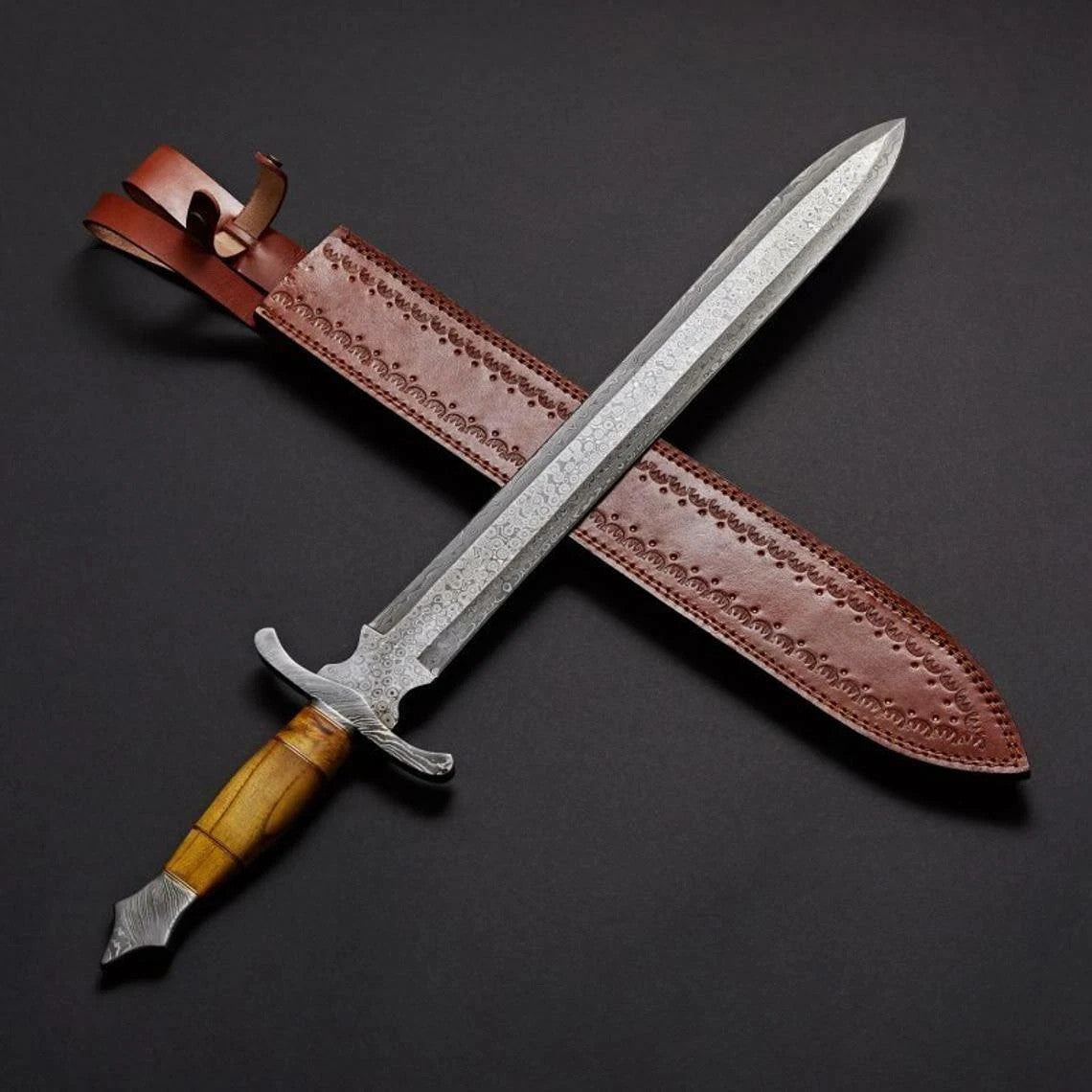 CUSTOM HANDMADE HAND FORGED DAMASCUS STEEL VIKING CAMPING ROMAN TAMPLEAR SWORD