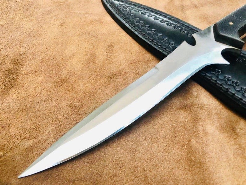 Custom Handmade D2 Steel Blade Tactical Jack Krauser Knife|Hunting Knife Camping